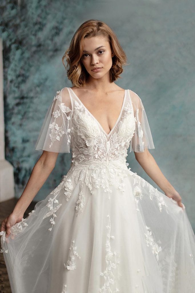 elegant summer wedding dress Simple Elegant Classic Square Neck Summer Wedding Gown Dress 40
