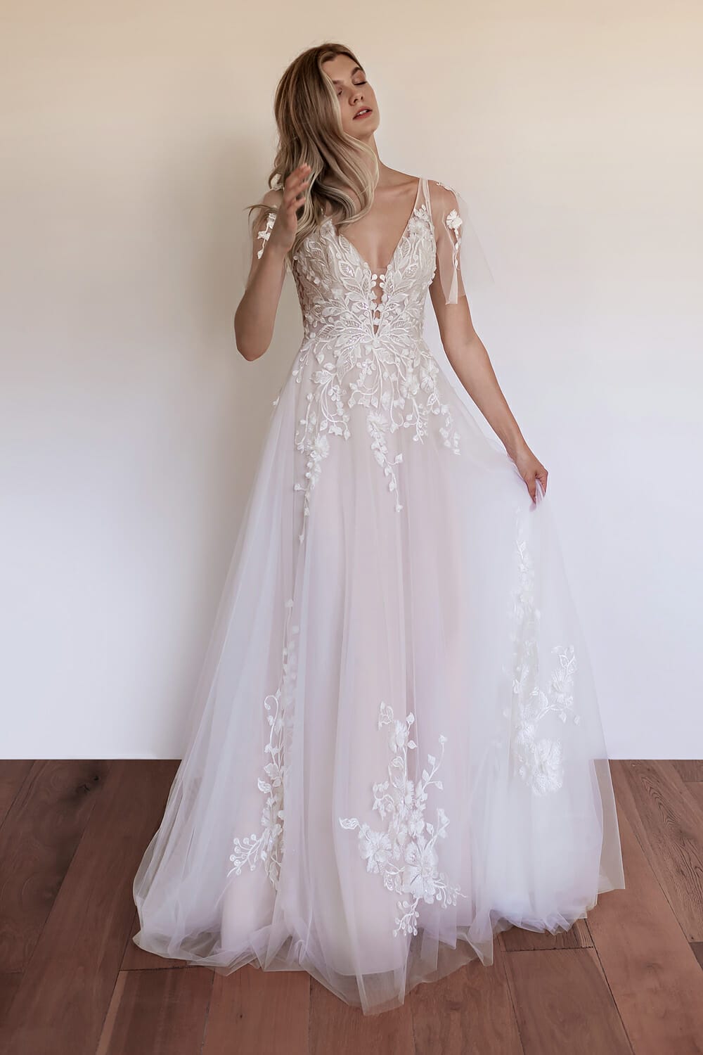 Bridal Shop Near Me Wedding Dress Shops London Wedding Dresses Lace Wedding Dress Lace Boho Wedding Dresses Boho Wedding Dress Boho Dress Wedding Wedding Dress Summer (13)