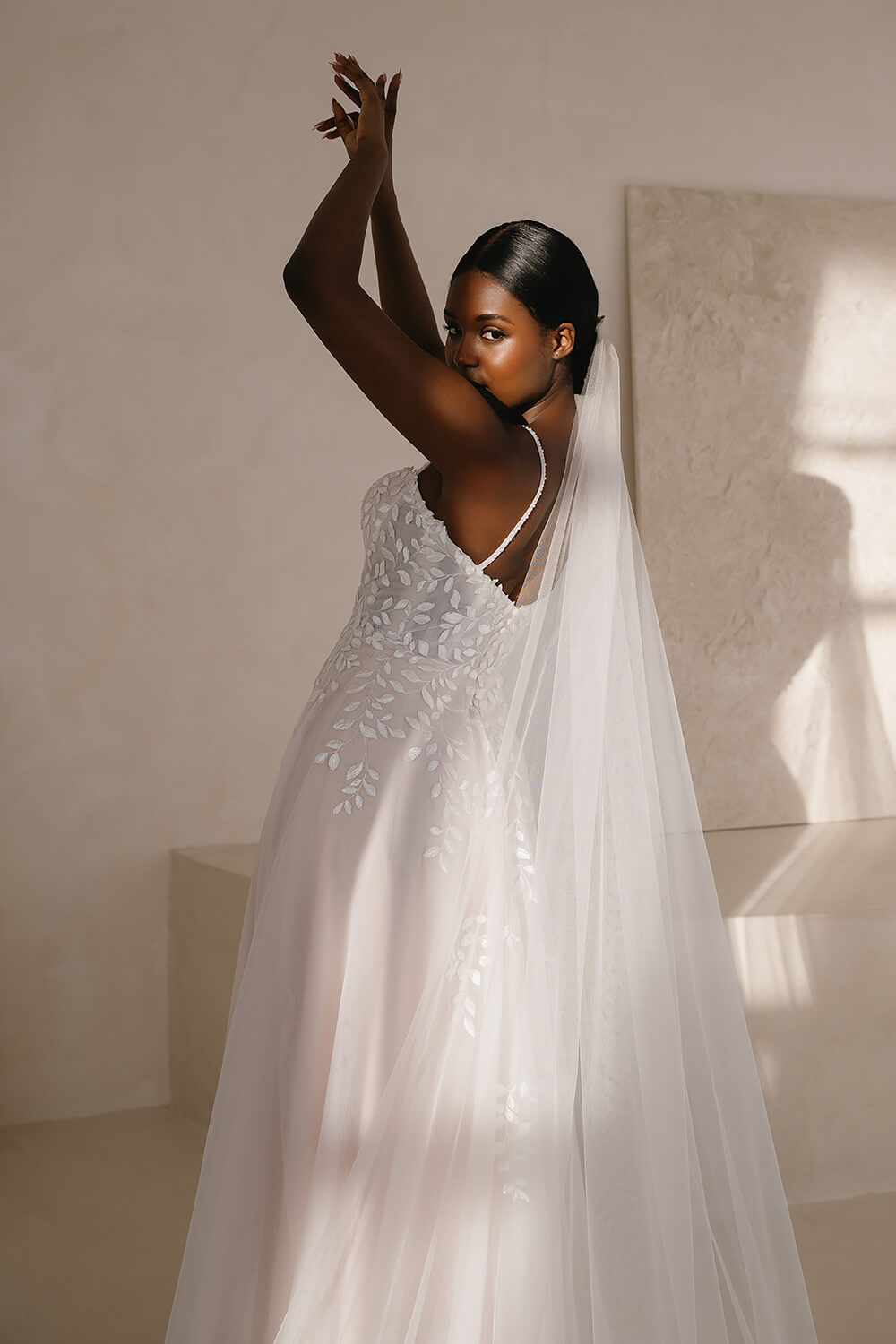 Helena boho flowy wedding dress with sleeves - Wedding Dresses - Love Spell Design Helena boho flowy wedding dress with sleeves - Wedding Dresses - Love Spell Design