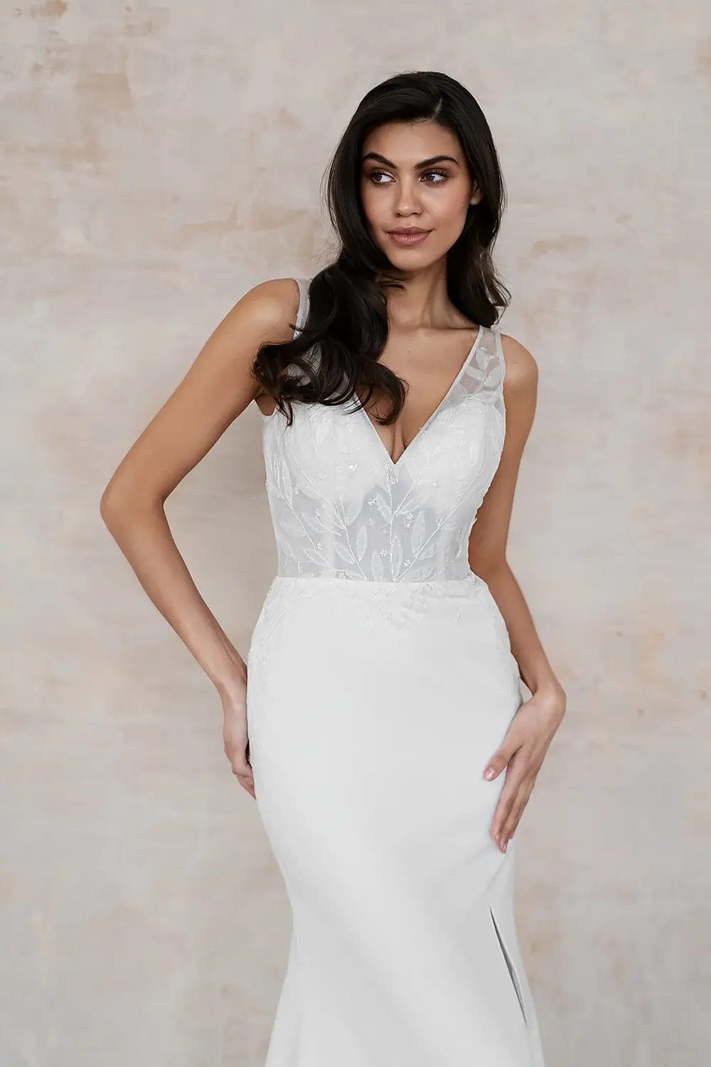 Franki UK30322 Wedding Dress W Love Spell Design